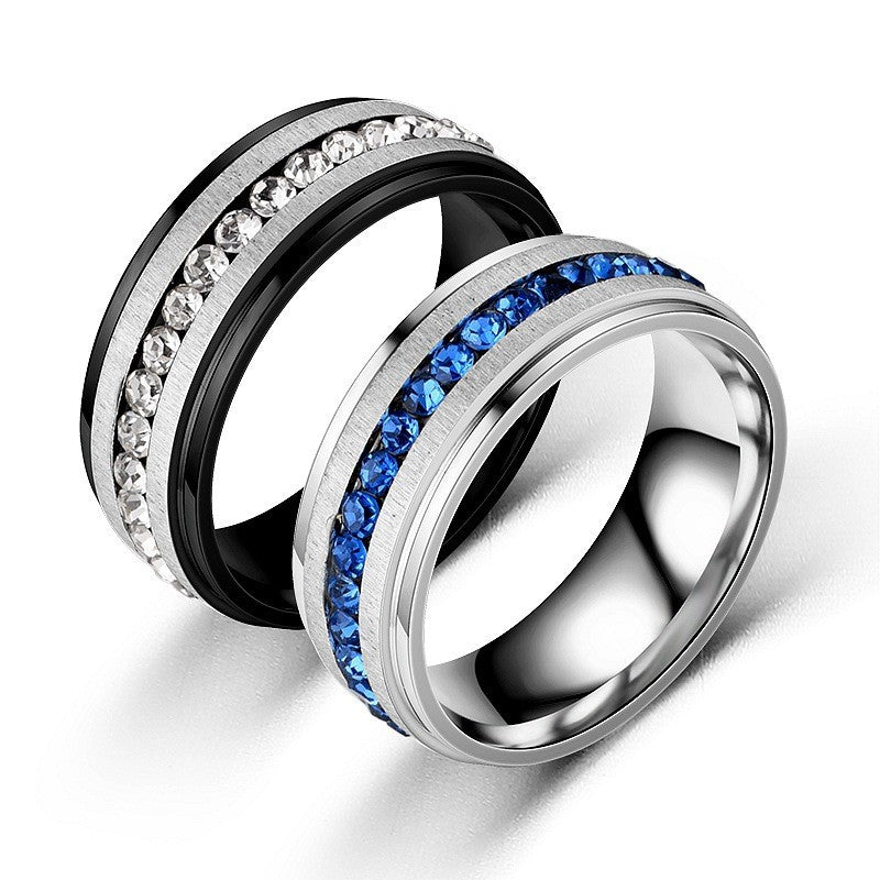 Herren Ring mit funkelnden blauen Zirkonia-Steinen und eleganter Edelstahl-Oberfläche Shop Nory
