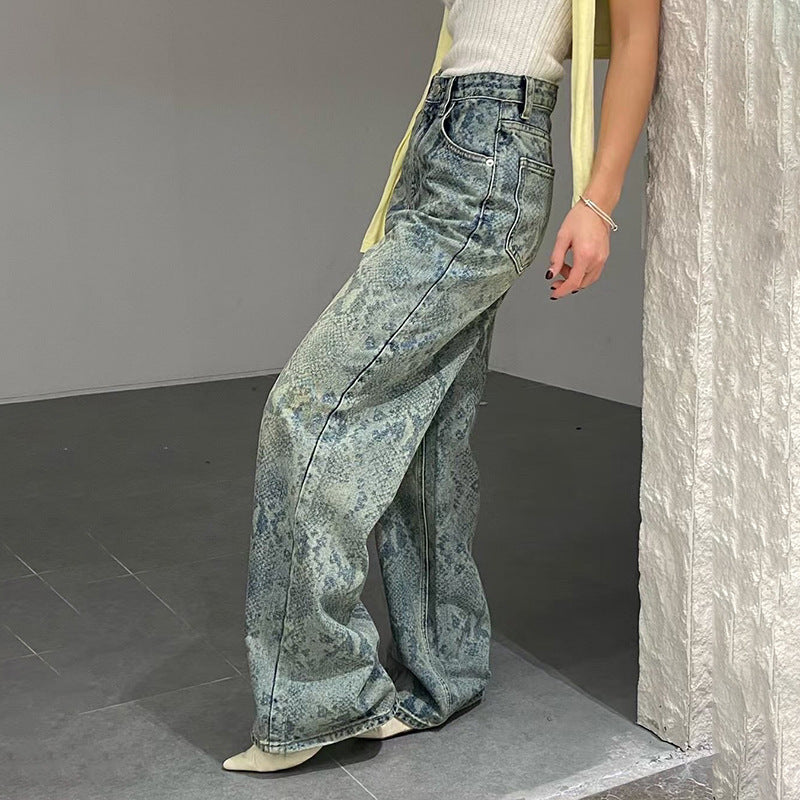 Damen nan hochgeschnittene Jeans mit Schlangenprint, weitem Bein und geradem Schnitt Shop Nory
