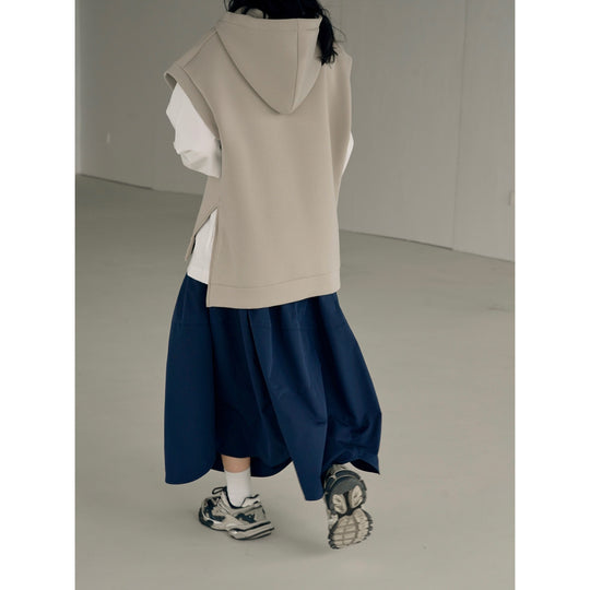 Damen Ärmellose Kapuzenweste im Boxy-Cut aus French Terry mit Seitenschlitzen Shop Nory