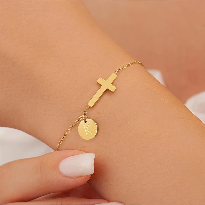 Damen Armband mit personalisiertem Anhänger und modernem Kreuzdesign Shop Nory