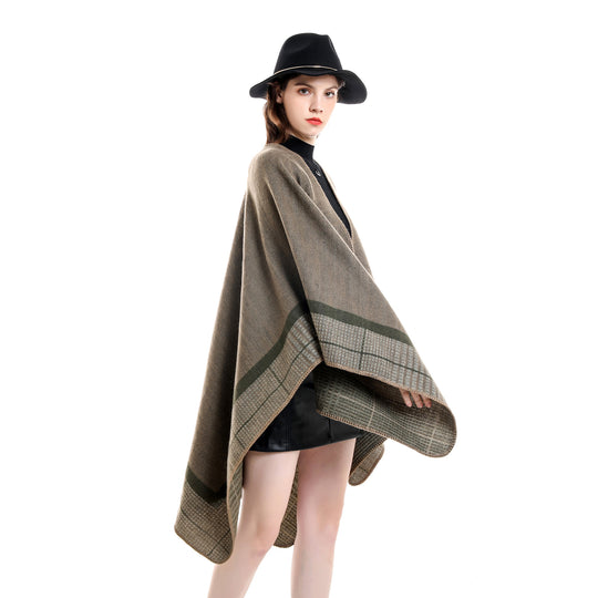 Damen Wollmix-Poncho im asymmetrischen Zipfelschnitt mit eingewebter Karobordüre Shop Nory