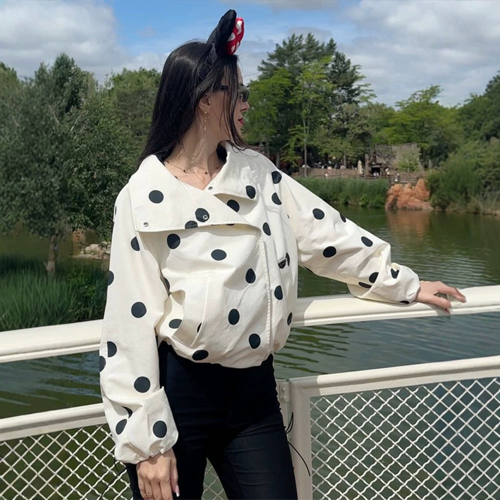 Damen kurz geschnittene Bomberjacke mit übergroßem Schalkragen und Polka-Dot-Print Shop Nory