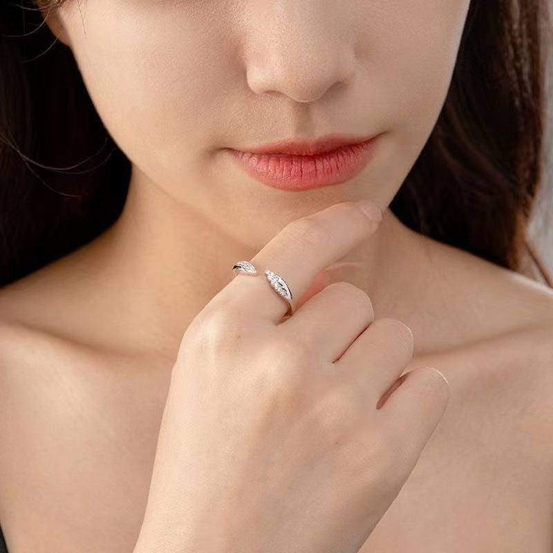 Damen Offener Ring mit funkelnden Zirkonia-Akzenten Shop Nory