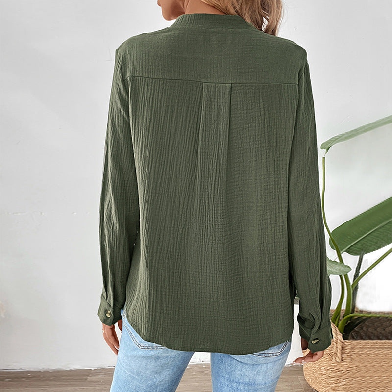 Damen Leichtes Crinkle-Henley-Blusenshirt mit Stehkragen, langen Ärmeln und entspannter Passform Shop Nory