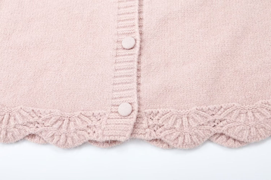 Damen Feinstrick-Cardigan mit Kapuze, Knopfleiste und gehäkelter Borte Shop Nory
