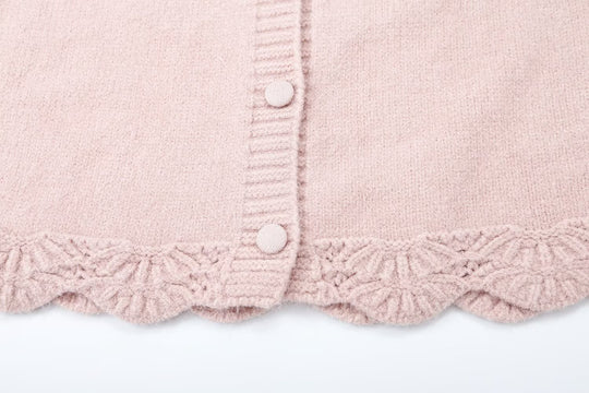 Damen Feinstrick-Cardigan mit Kapuze, Knopfleiste und gehäkelter Borte Shop Nory