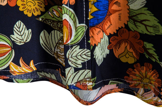 Damen Kurzarmhemd mit leichtem Blumenmuster und lässigem Schnitt Shopnory