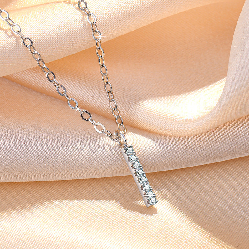 Damen Moderne Halskette mit strahlendem Zirkonia-Anhänger Shop Nory