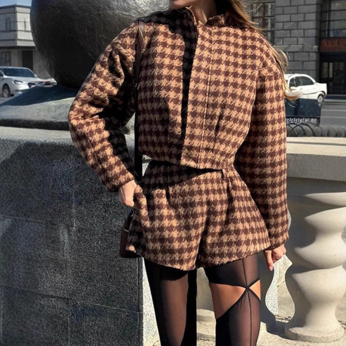 Damen Zweiteiliges Hahnentritt-Wollmix-Set mit tailliertem Kurzblazer und hochgeschnittener Short Shop Nory