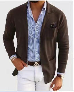 Herren sportlicher Strickblazer mit feiner Struktur und praktischen Taschen