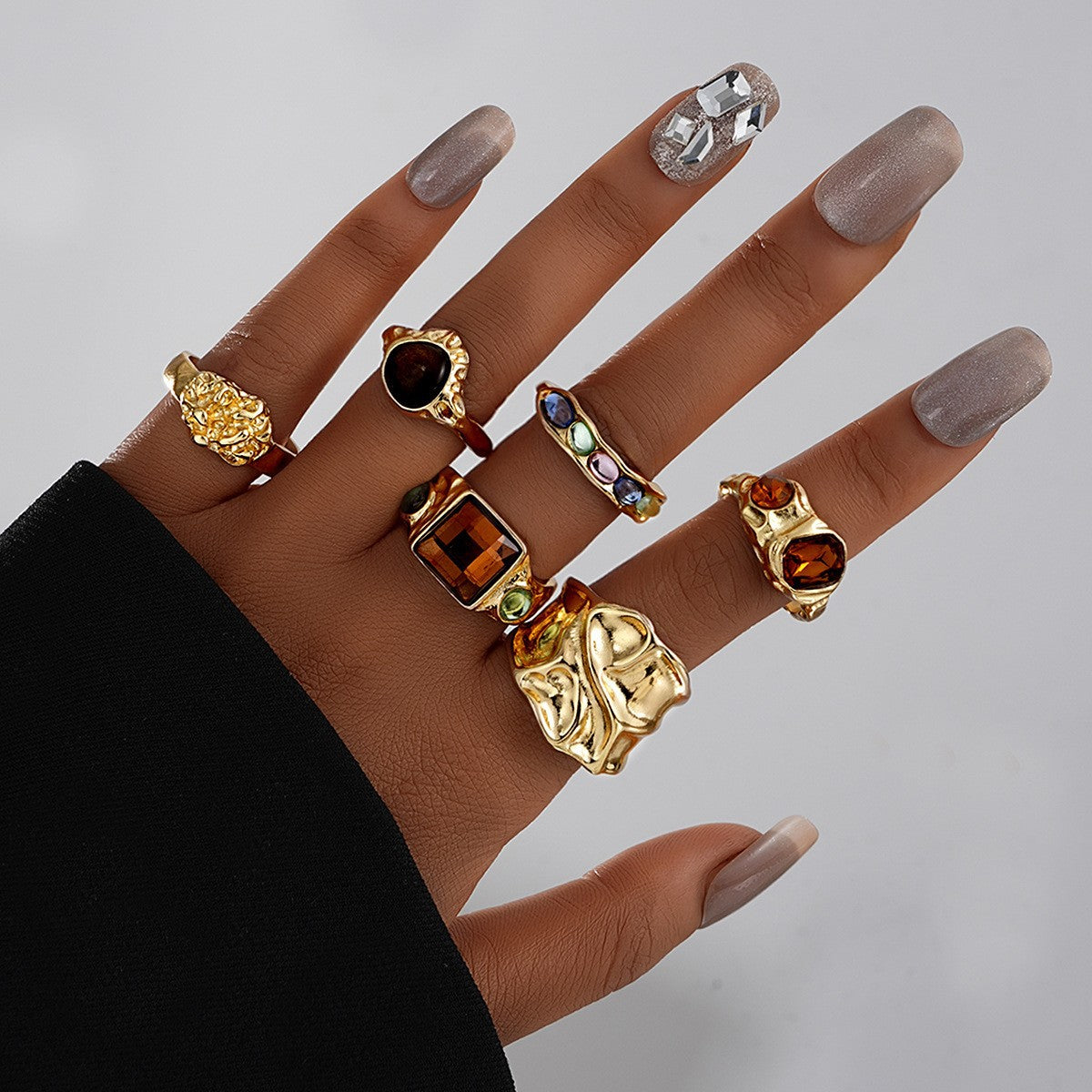 Damen Ring-Set mit künstlerischen und skulpturalen Designs Shop Nory