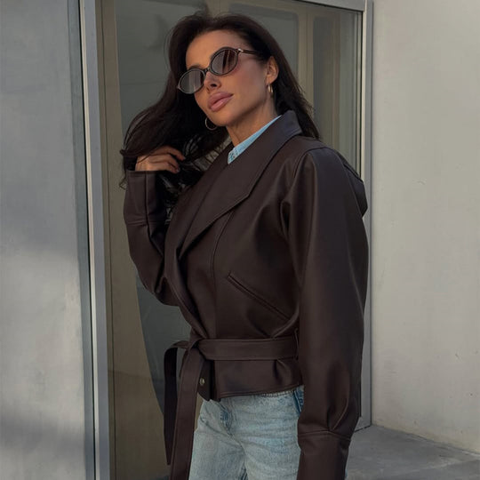 Damen Kurzblazer aus veganem Leder mit Taillengürtel Shop Nory