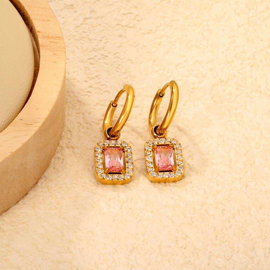 Damen Hängende Ohrstecker mit funkelndem grünem Zirkonia und goldplattierter Edelstahlfassung Shop Nory