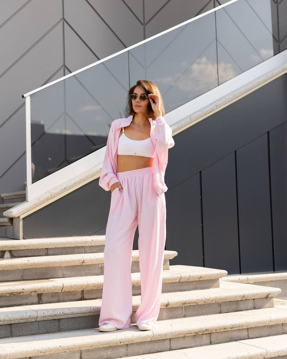 Damen lässiges Zweiteiler Set aus fließender Satinoptik mit weitem Bund und Crop-Top Shop Nory