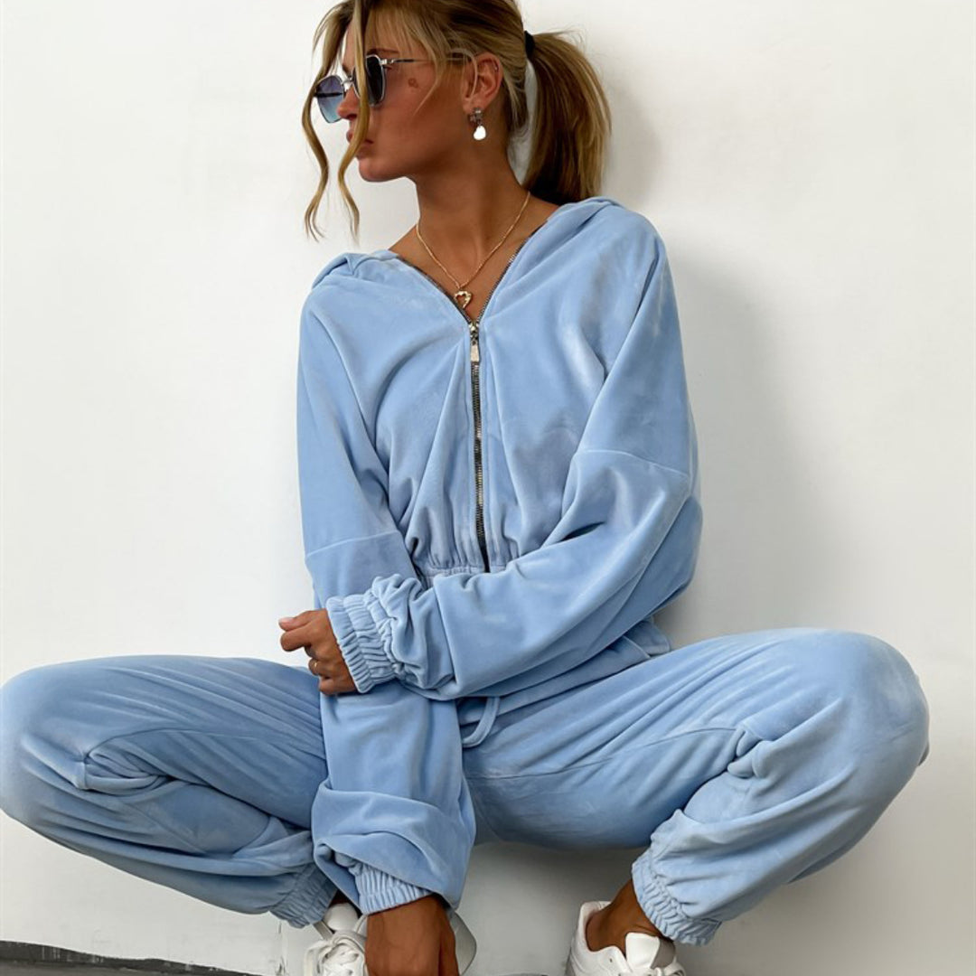 Damen Velours-Halbzip-Hoodie mit hochgeschnittener Jogginghose und Kordelzugbund Shop Nory