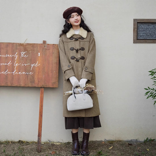 Damen Langer Duffle‑Mantel mit Teddykragen, Knebelverschlüssen und aufgesetzten Taschen Shop Nory