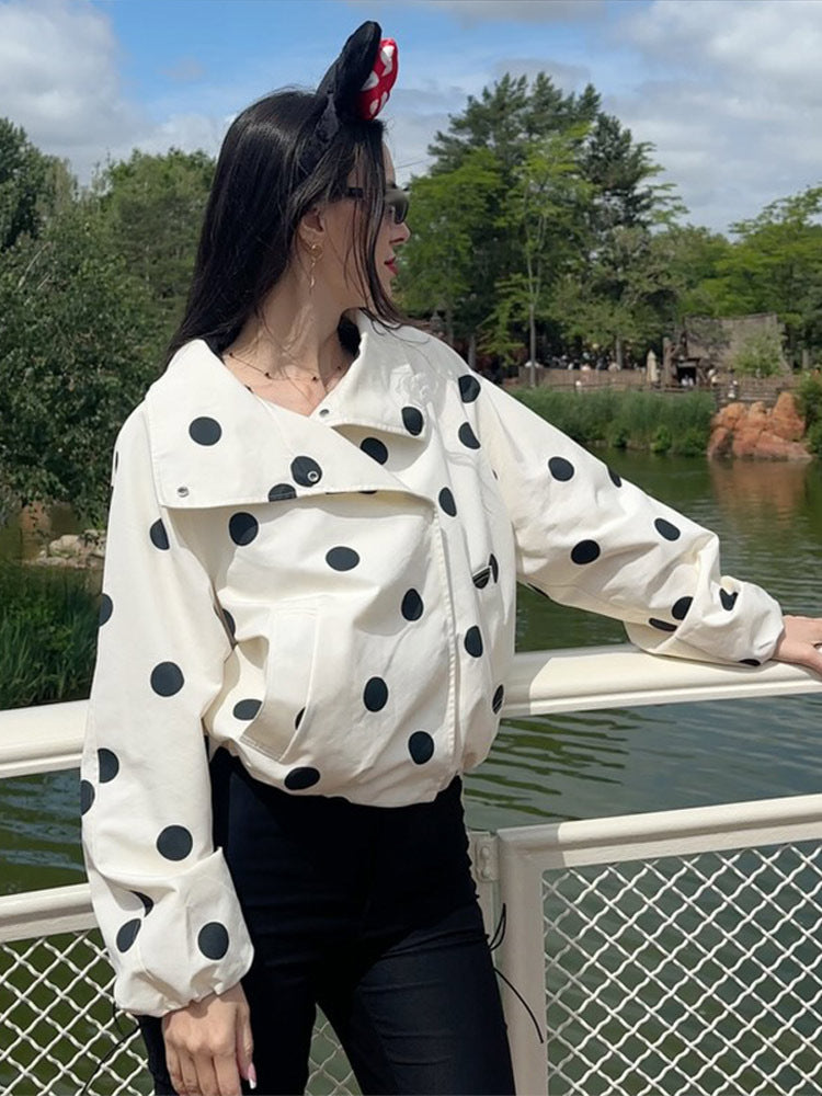 Damen kurz geschnittene Bomberjacke mit übergroßem Schalkragen und Polka-Dot-Print Shop Nory