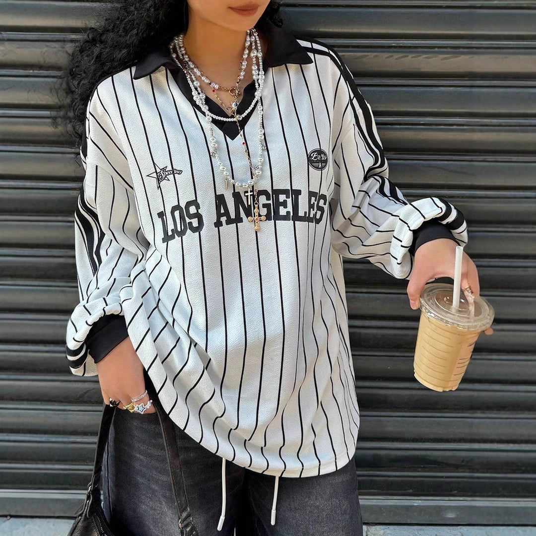 Damen Oversize Baseball-Polo-Shirt mit Nadelstreifen, V-Ausschnitt und Kordel Shop Nory