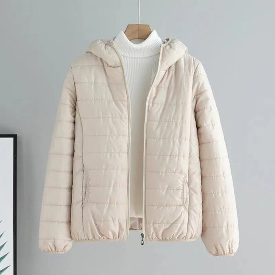 Damen gesteppte Übergangsjacke mit praktischen Taschen und Kapuze
