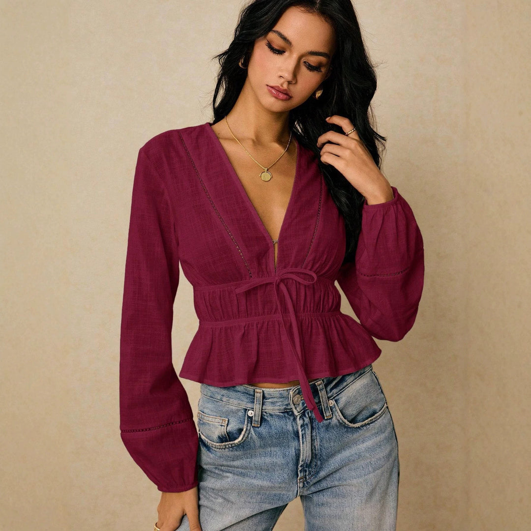 Damen Bluse mit tiefem V‑Ausschnitt, Kordel‑Taillenband und Volant Shop Nory