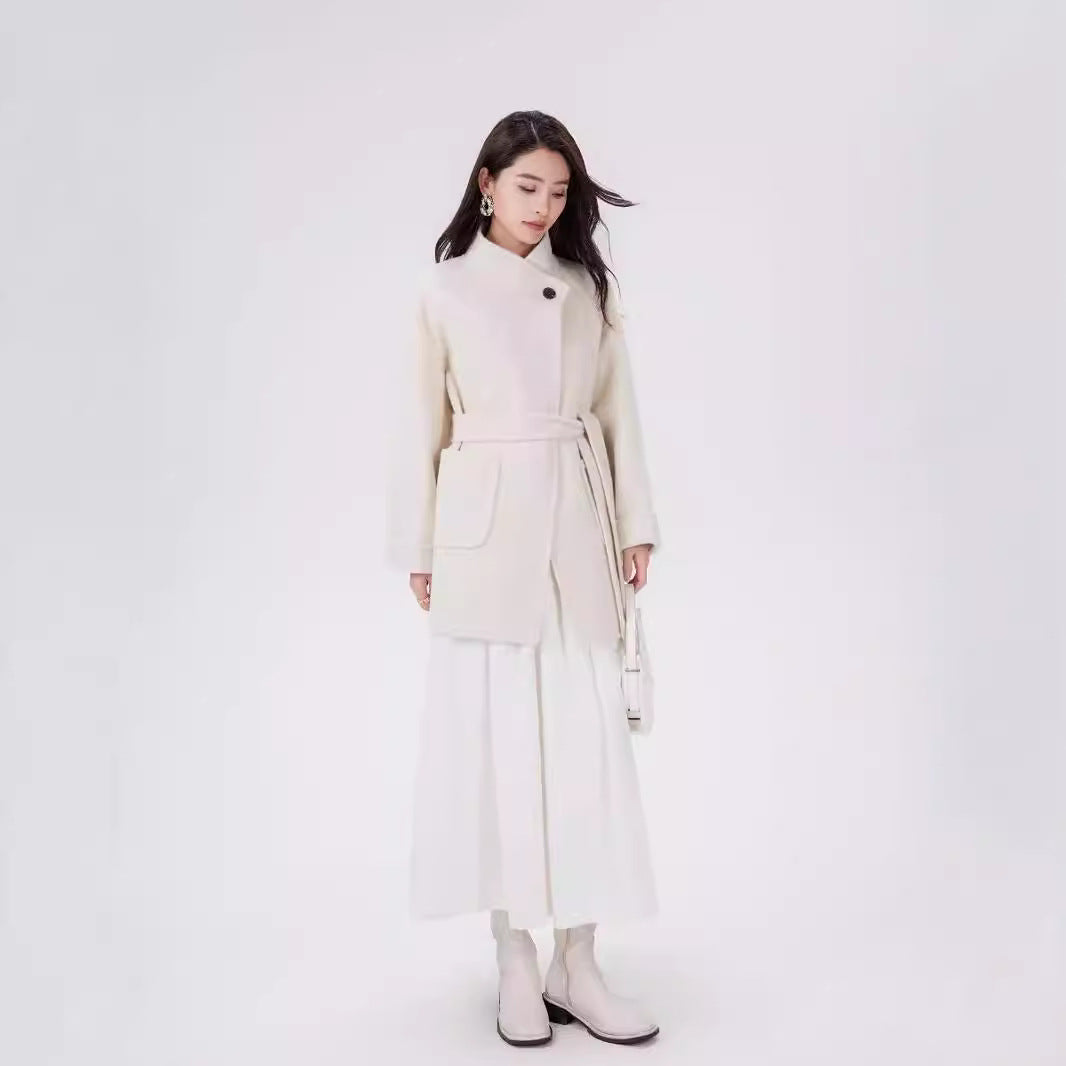 Damen Kurzer Wickel-Wollmantel mit hoher Knopfblende und aufgesetzten Taschen Shop Nory