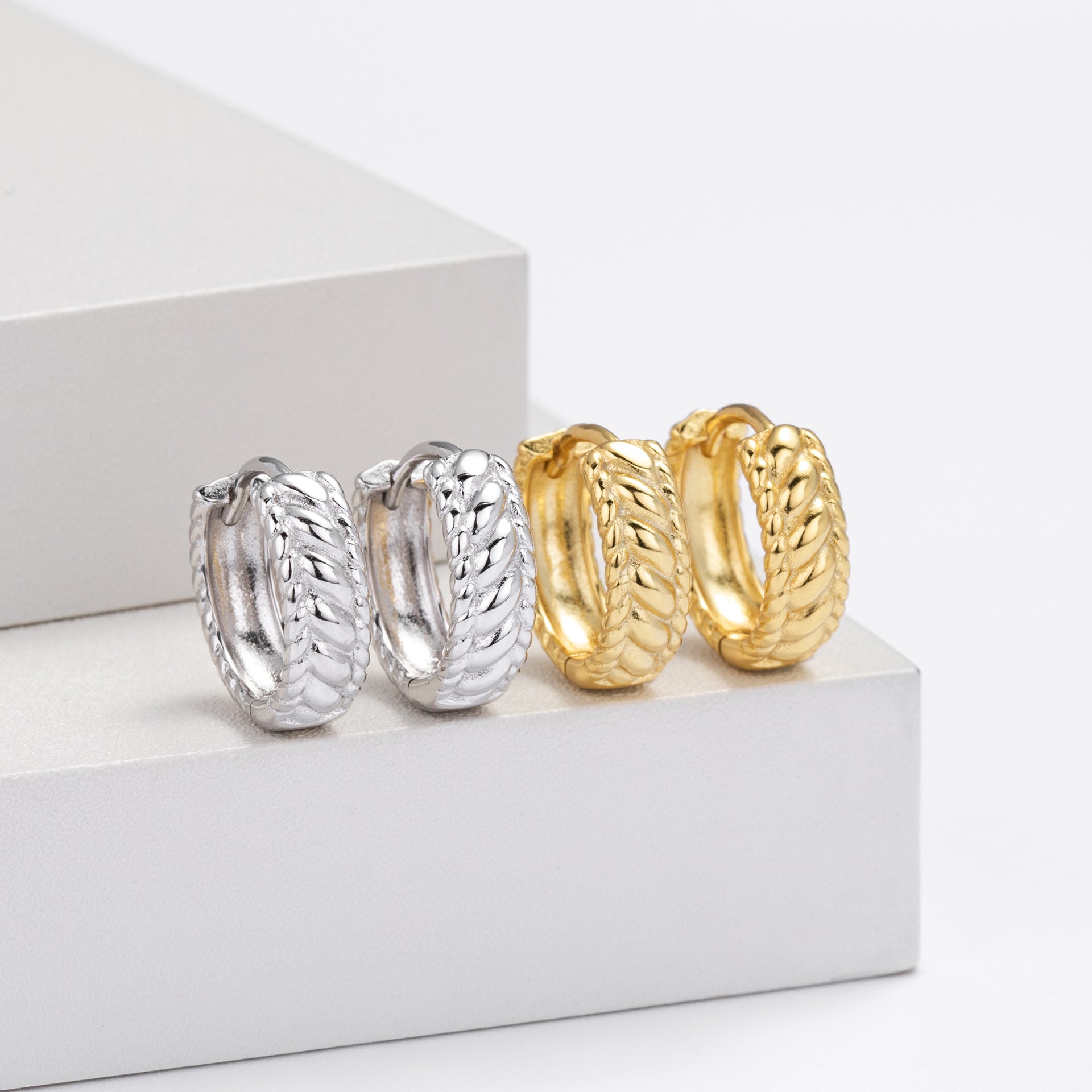 Damen Creolen im modernen Kordeldesign aus hochwertigem 925 Sterling Silber Shop Nory