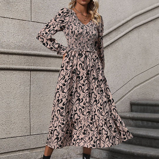 Damen Midikleid mit elastischem Smock-Oberteil, abstraktem Allover‑Print und ausgestelltem Volant‑Saum Shop Nory