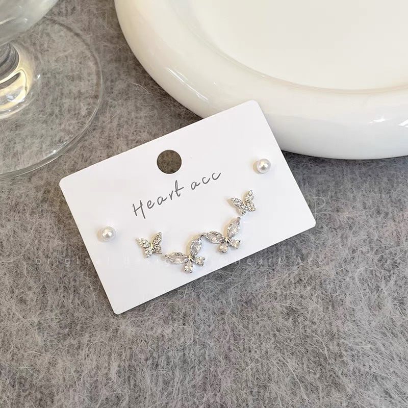 Damen Ohrstecker im verspielten Schmetterlingsdesign Shop Nory