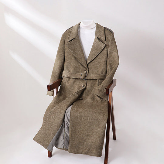 Herren Maxilanger Wollmix-Übermantel mit kastiger Silhouette, Schalkragen und dekorativen Schulterpatten Shop Nory