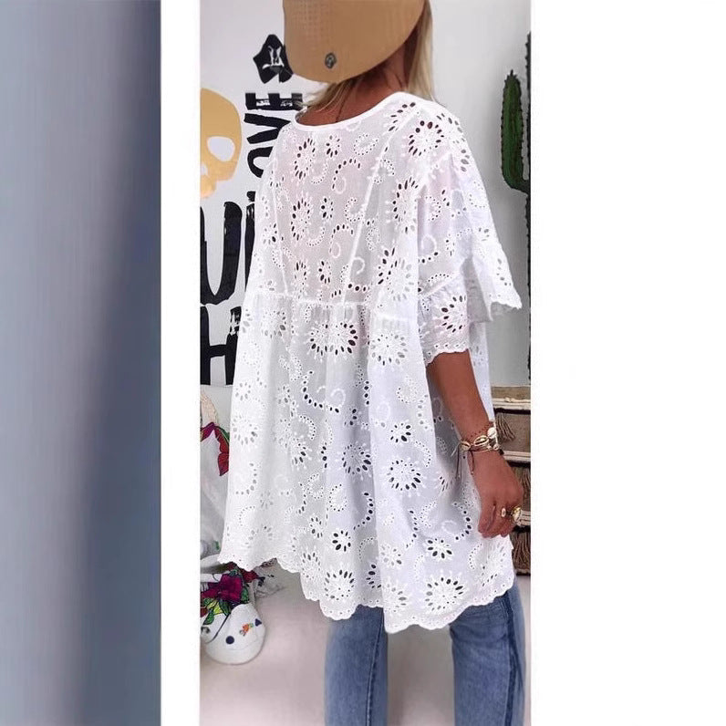 Damen Bluse mit floralen Stickereien und weiten Ärmeln