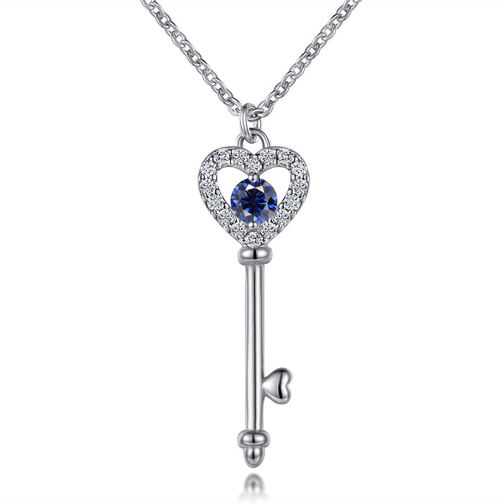 Damen Herzschlüssel Anhänger aus hochwertigem Edelstahl mit funkelnden Zirkonia Shop Nory