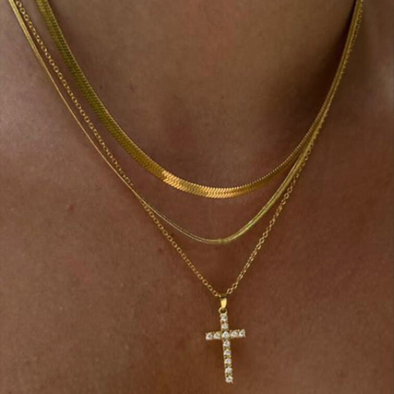 Damen Halskette Set mit funkelndem Kreuzanhänger und schmalen Ketten Shop Nory