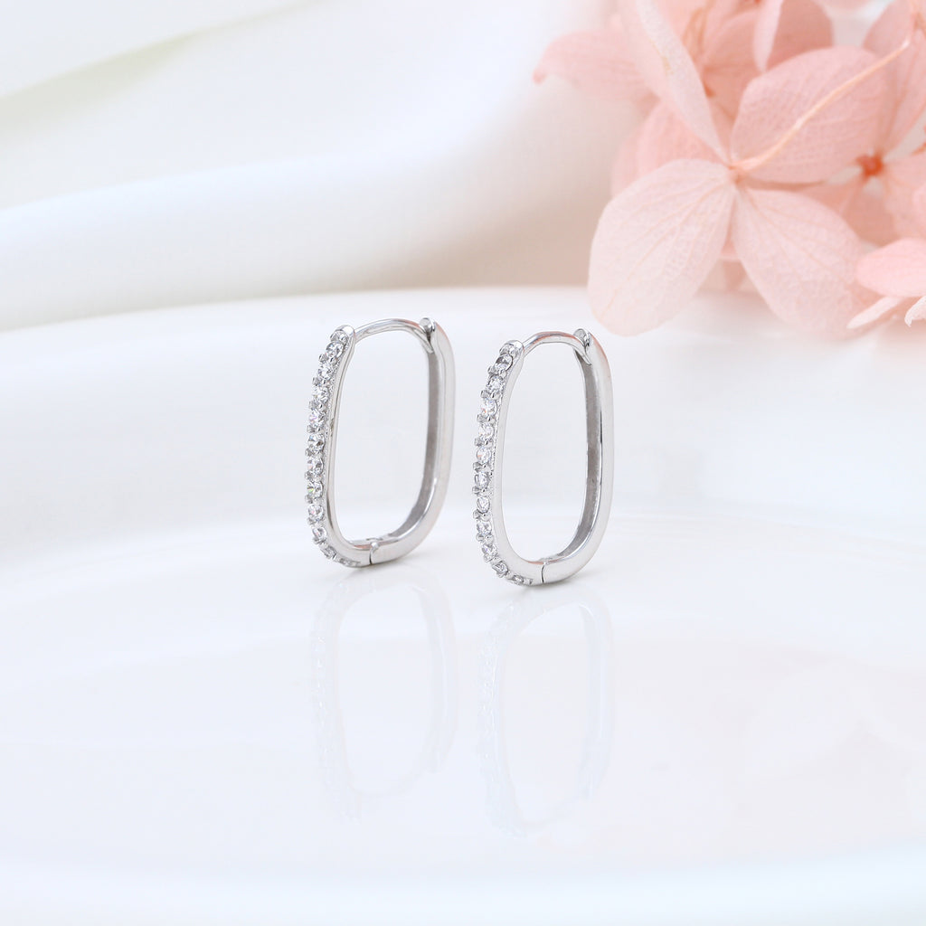 Damen Creolenohrringe mit funkelndem Zirkonbesatz Shop Nory