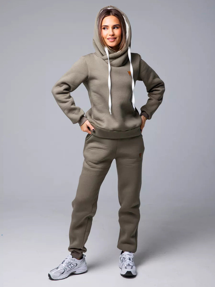 Damen Loungewear-Set mit Schalkragen-Hoodie und taillierter Jogginghose Shop Nory