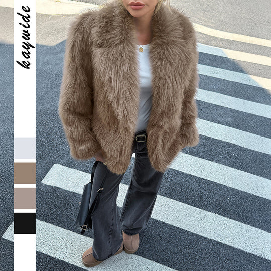 Damen nan kurzer Faux‑Fur Mantel mit voluminösem Schalkragen, Oversize‑Passform und weichen Textur Shop Nory