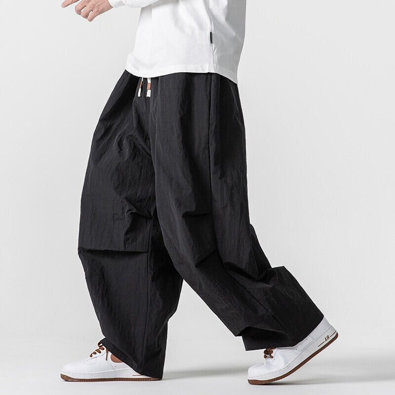 Herren Weite Utility-Loungehose mit überlappenden Falten und Kordelzugbund Shop Nory