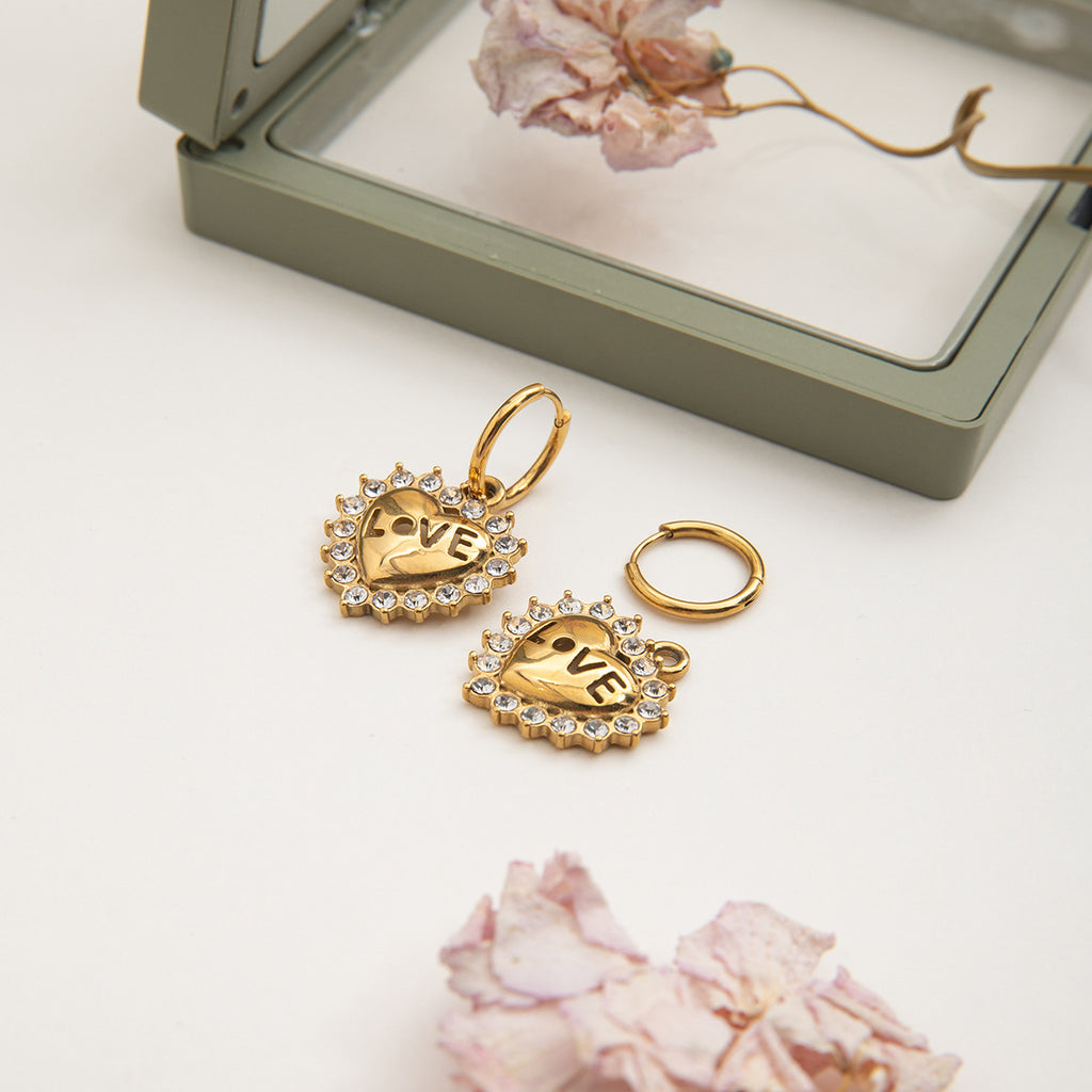 Damen Ohrhänger mit herzförmigem Anhänger und Kristallverzierung Shop Nory