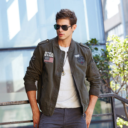 Herren leichte Bomberjacke im Flieger-Utility-Stil mit Schulterepauletten und Ärmeltasche Shop Nory