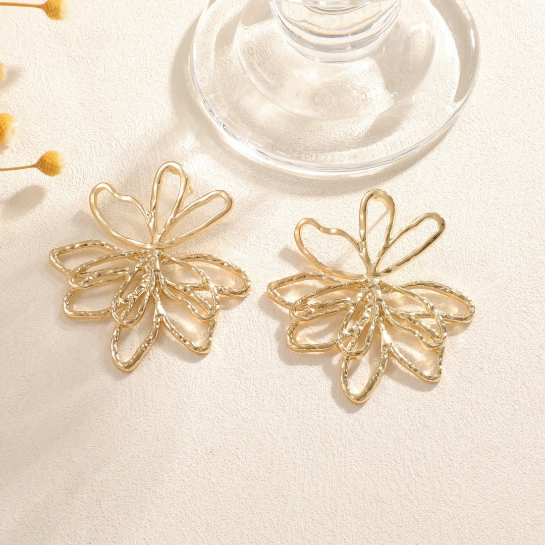 Damen Ohrstecker im floralen Design Shop Nory