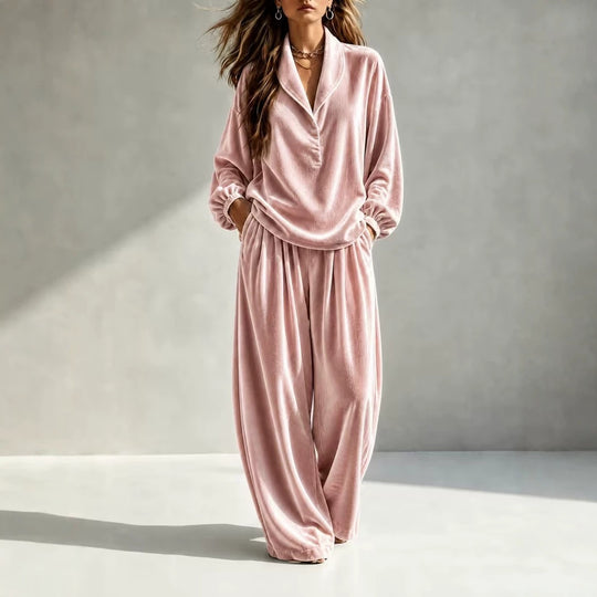 Damen Luxuriöses Velours-Loungewear-Set mit Schalkragen und weiter Palazzo-Hose Shop Nory