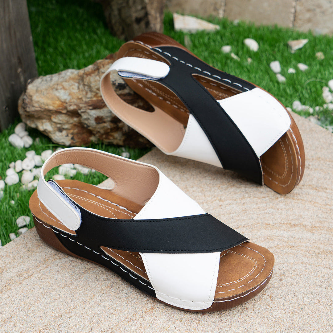 Damen Bequeme Sandalen mit geflochtenem Riemen und bequemem Fußbett