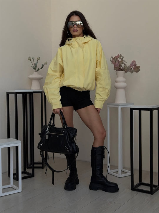 Damen Oversize Windbreaker Jacke mit Kapuze und kurzem Cropped‑Schnitt Shop Nory
