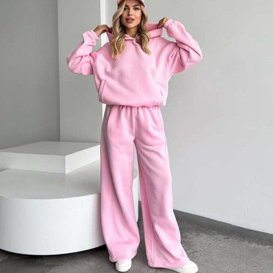 Damen Oversize Loungewear-Set aus schwerem Sweat mit Kapuzenpullover und weitem hochgeschnittenem Jogger Shop Nory