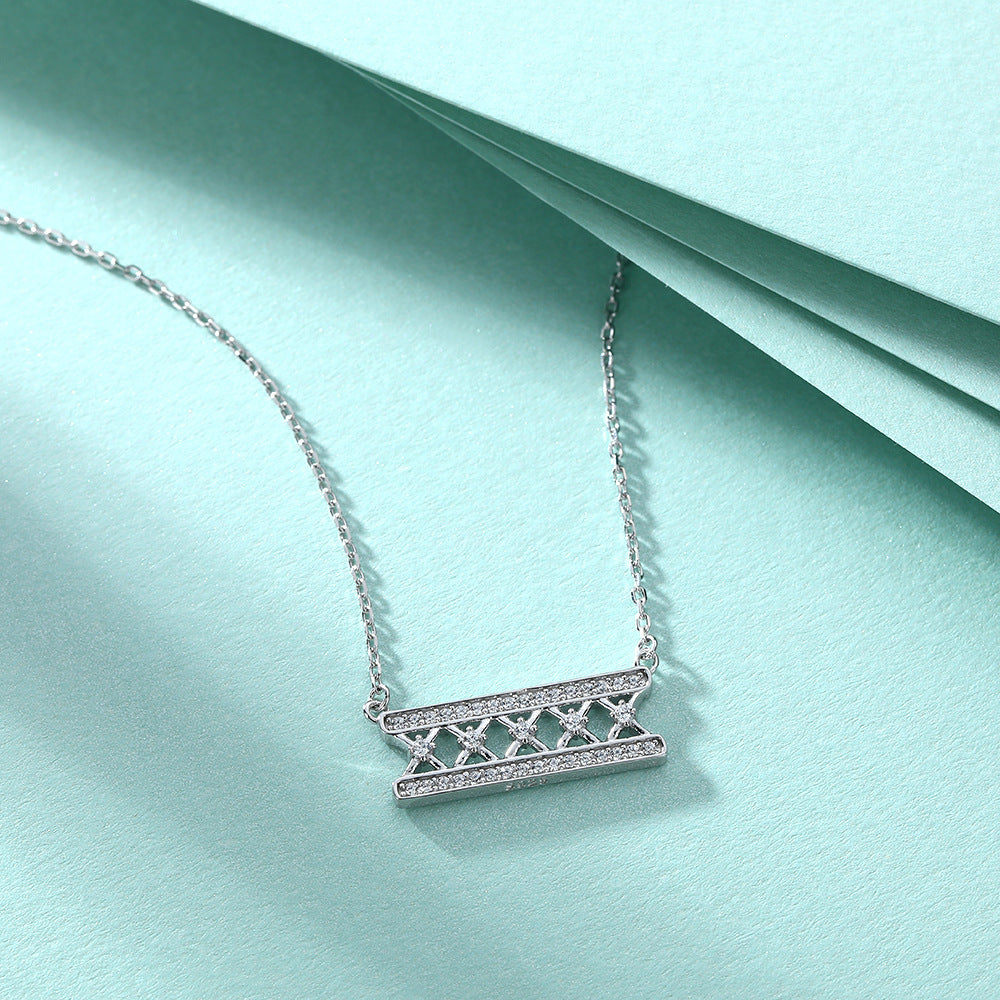 Damen elegante Halskette mit funkelnder Kristallverzierung Shop Nory