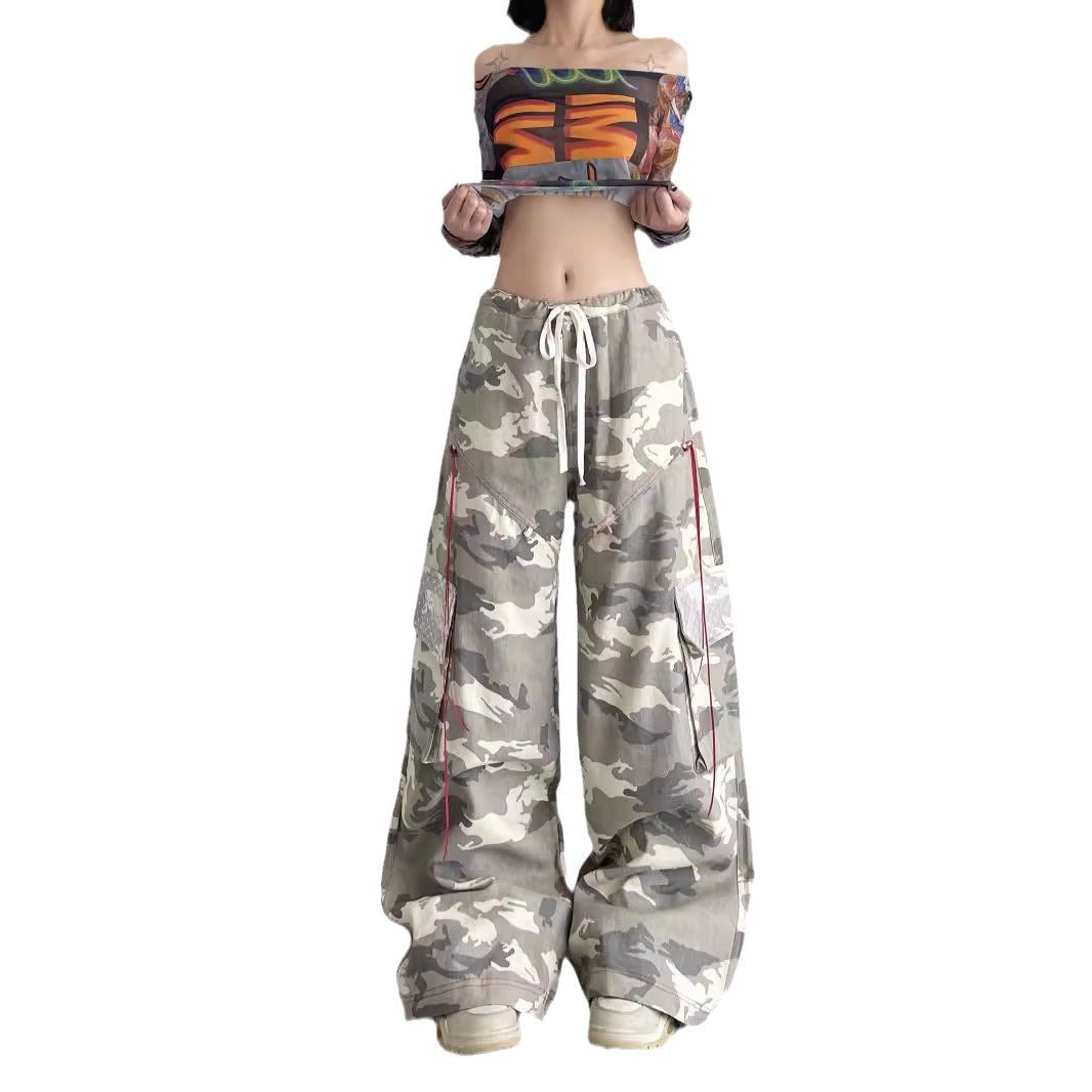 Damen Cargo-Hose im lässigen Oversized-Schnitt mit modischem Camouflage-Design