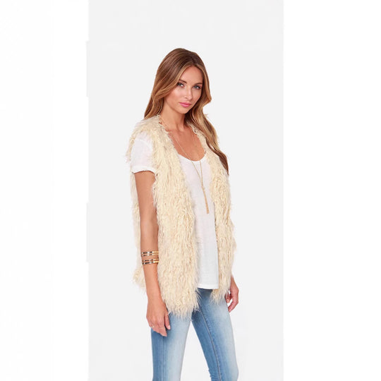 Damen Ärmellose Shaggy‑Kunstfellweste mit langfaserigem Hochflor und offenem Saum Shop Nory