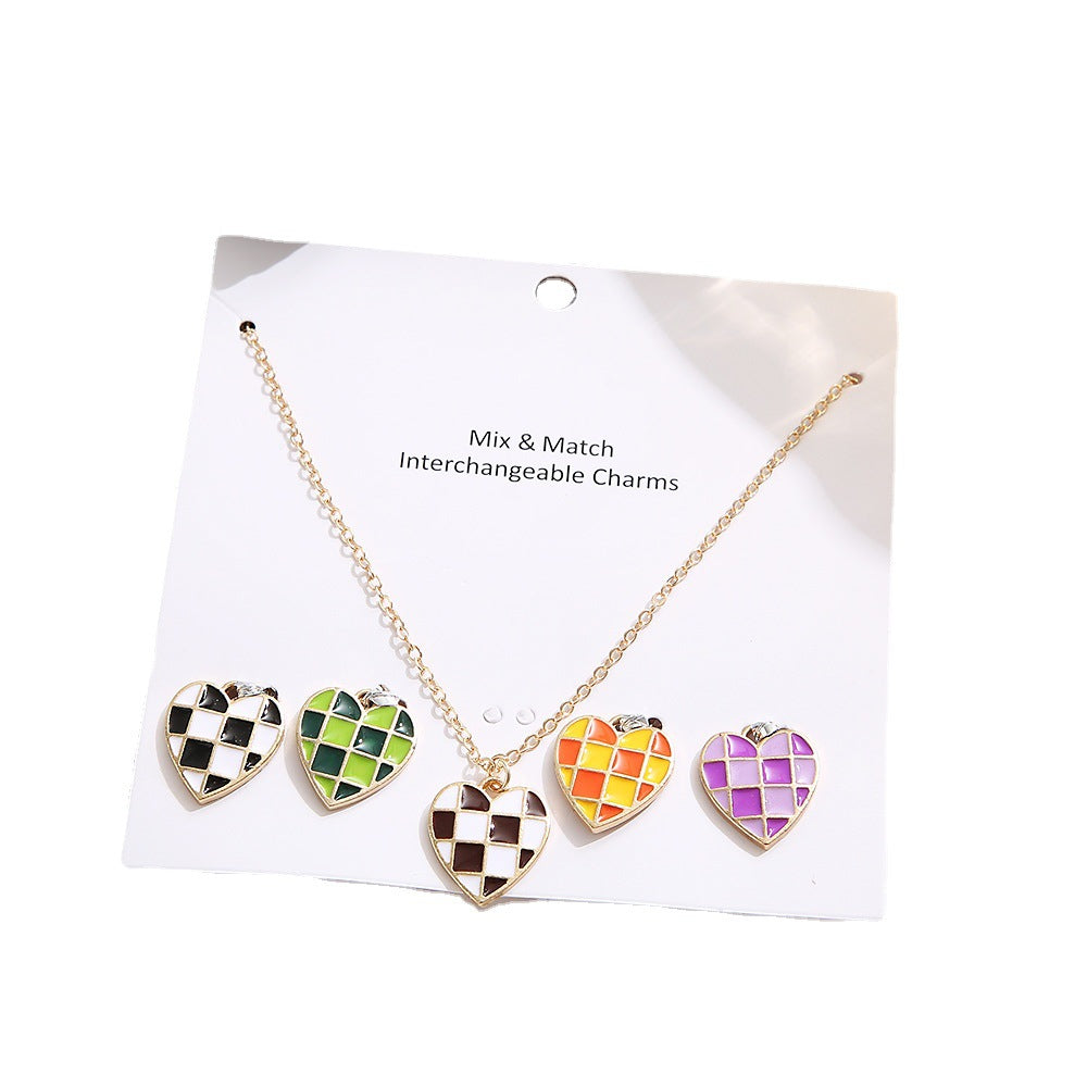 Damen Halskette mit wechselbaren Herz-Anhängern Shop Nory