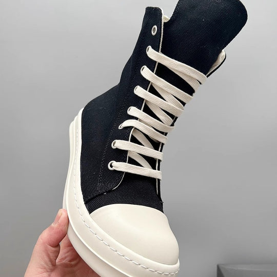 Damen Plateau-Boots mit überhöhter Gummiplattform, hohem Schaft und verstärkter Zehenkappe Shop Nory