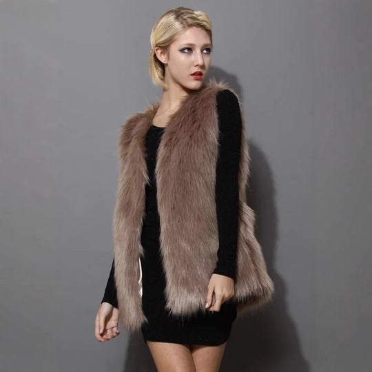 Damen Ärmellose Shaggy Kunstpelz‑Weste mit langem Flor und offener Front Shop Nory