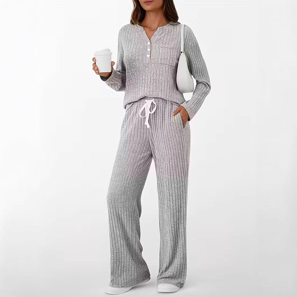Damen Geripptes Entspannungs-Set mit Henley-Oberteil und weiter Kordelhose Shop Nory